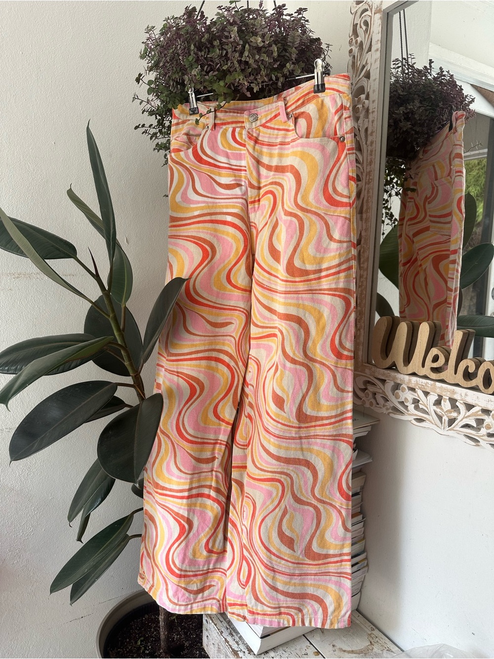 No Vacancy Retro Swirl Wide-Leg Pants
